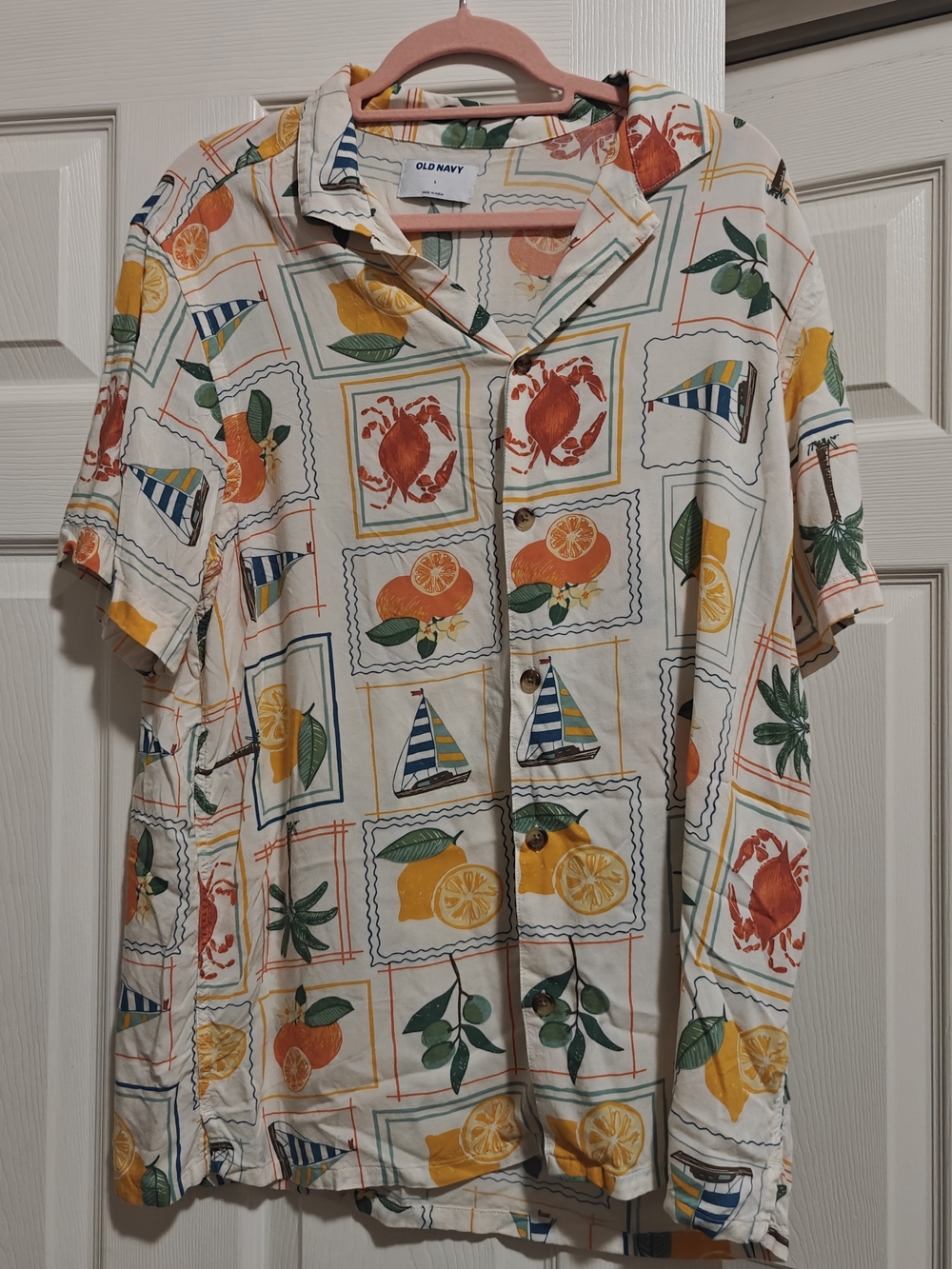 Old Navy White Short-Sleeve Tropical Print Button-Down Shirt